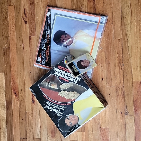 Michael Jackson Other - 1984 Vintage Michael Jackson - Electronic Microphone, Wall Hanging, Pin, Notepad